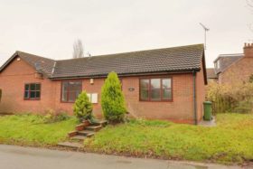 2 bedroom Detached f...